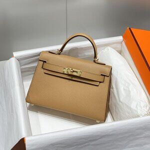 Classic Hermes Bag: A Stylish and Versatile Choice for Elegance